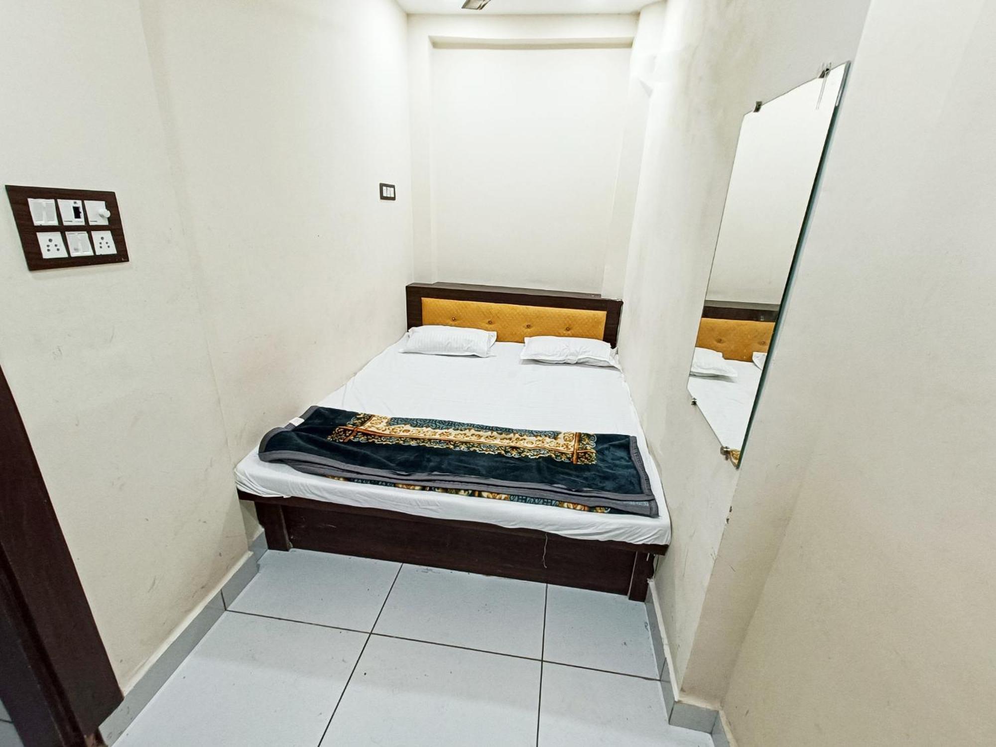 Hotel Shipra Inn Ujjain Zewnętrze zdjęcie